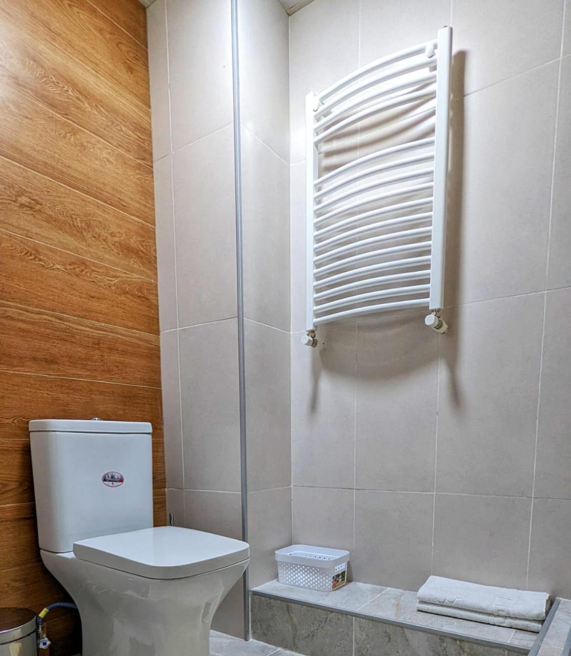 Ideal Home Tbilisi Bagian luar foto